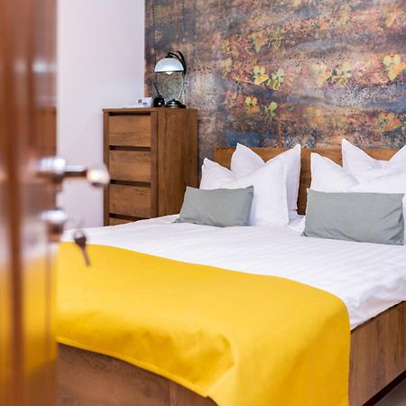 Apartament Octavia 후네도아라 외부 사진