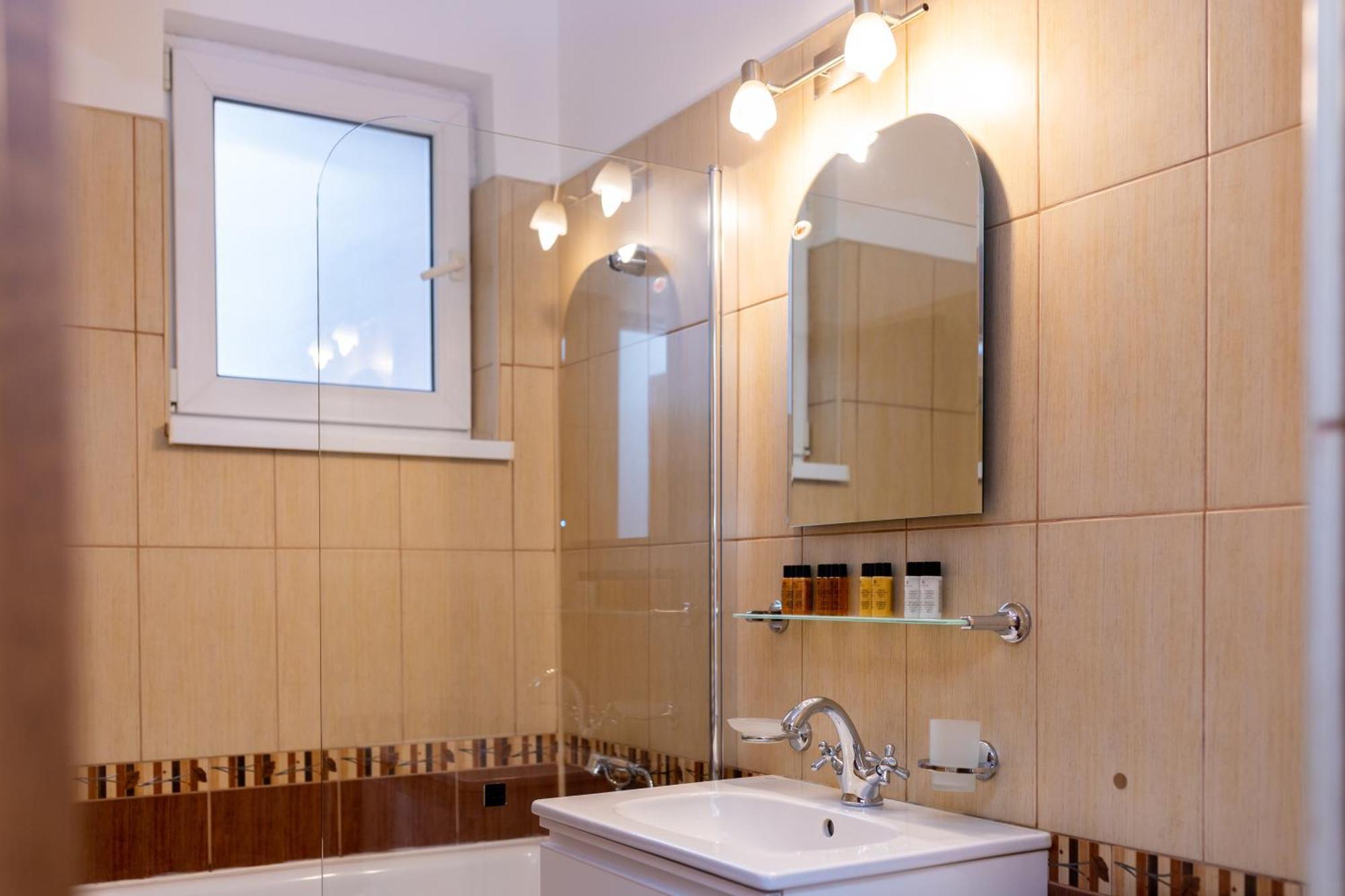 Apartament Octavia 후네도아라 외부 사진
